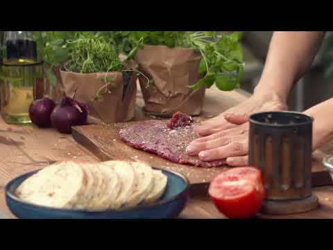 Grilla flankstek och bruschetta på Muurikka grillpanna.