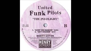 United Funk Pilots - Keep On Dancin
