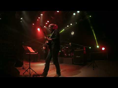 "Spectre" by Alex Han