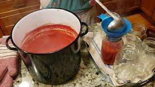 SIMPLE TOMATO SAUCE, CANNING AND STORING