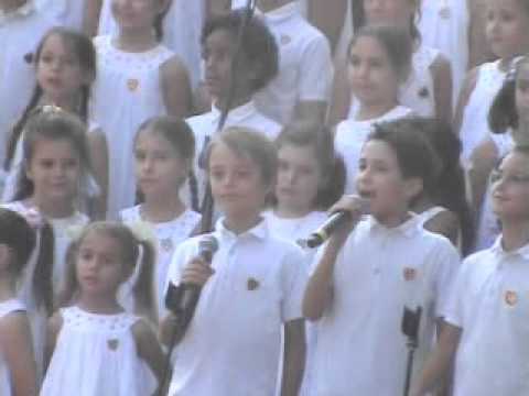 Piccolo Coro @ Festival Francescano 2011   Il Torero Camomillo