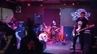 V hospodě líp jak na světě - živě