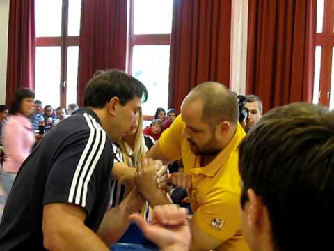 Dušan Tesařík vs. Roman Němec