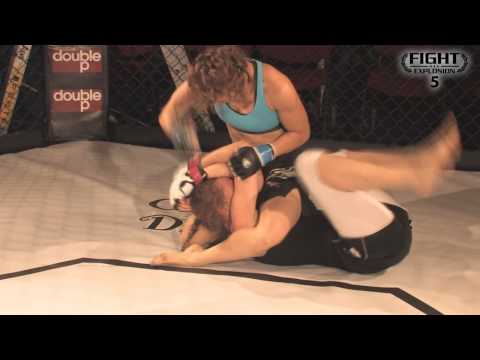 Sandra Danisova vs Magda Sormova @ Fight Explosion 5