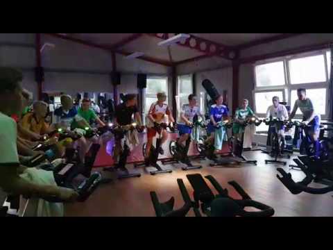 Indoor-Cycle Stunde im Sporting Emden mit Junioren JFV