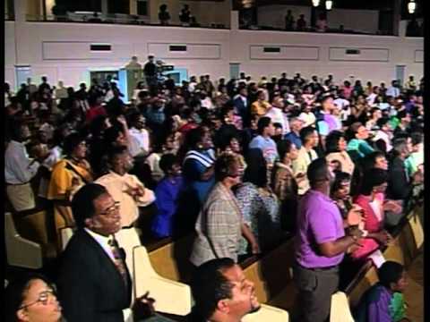 "Sunday Morning Medley" - Georgia Mass Choir