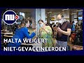 Mag een EU-land ongevaccineerde vakantiegangers weigeren? | NU nl