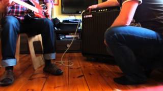 Video thumbnail for Yamaha B100 115SE by Damian Gitaromania