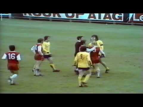 1974-1975 AZ'67 - ajax