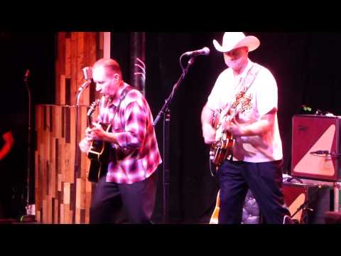 Deke Dickerson W/The Rev. Horton Heat - Mexicalli Rose