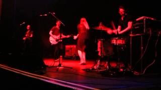 Coves - No Ladder [end of] 28/03/2014 - Shepherds Bush Empire