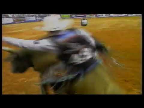 Cody Hart vs Lyon's King - 02 PBR Raleigh (90.5 pts)