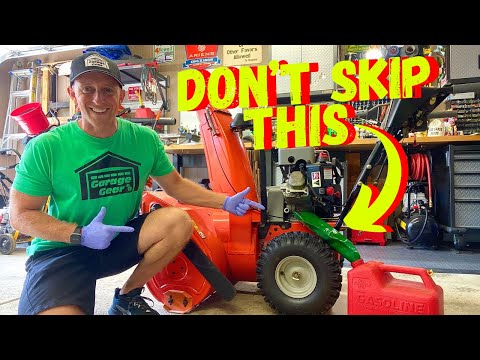 How To DRAIN GAS Out Of An Ariens Deluxe Snowblower for Beginners (GUARANTEED START UP NEXT WINTER)
