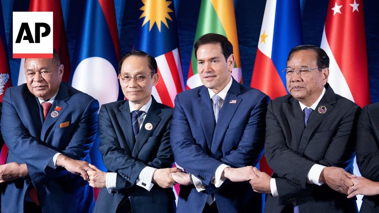 Video: US, Russian and Chinese foreign ministers gather at ASEAN meetings in Manila
