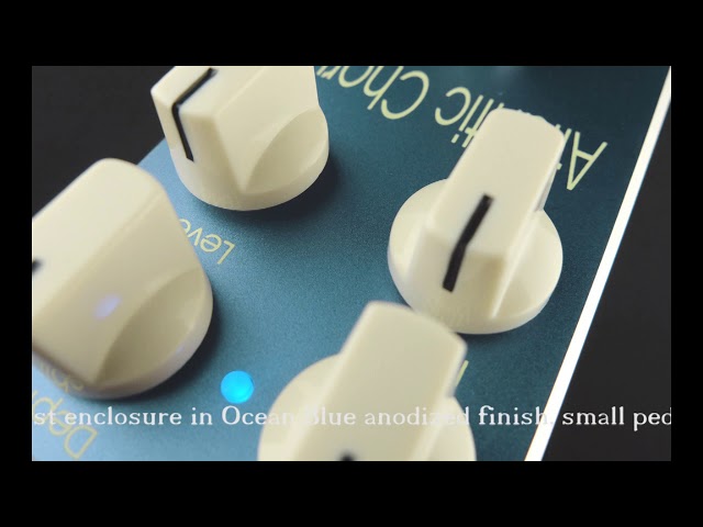 Video Teaser für Carl Martin Atlantic Chorus Demo