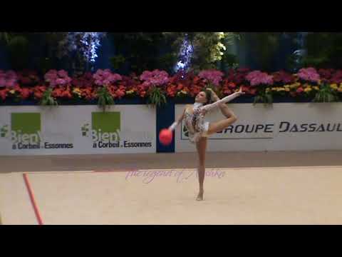 Jana BEREZKO MARGGRANDER (GER) ball - 2013 Corbeil AA
