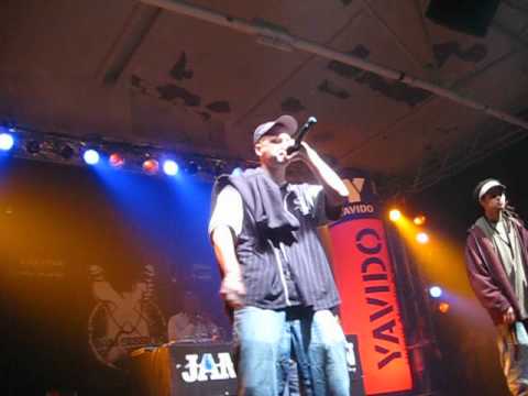 FreestyleBattle:_ DeeLah vs. Roni87 - FINALE - 1on1 Tour 2009