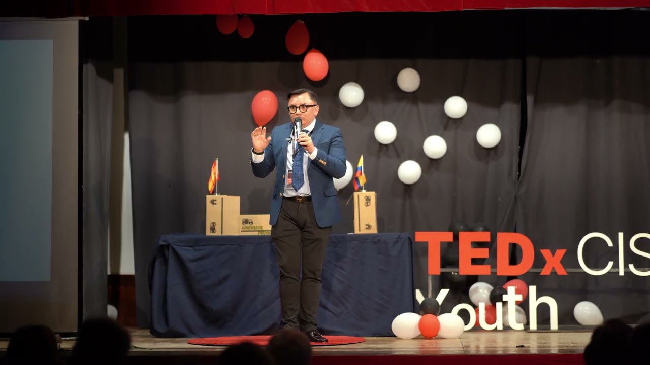 Competencias: nacen cerca y transforman el mundo | Carlos Julio González Muñoz | TEDxCIS SFP Youth