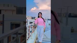 Download lagu Piyanka Mongia / Mera Ek Ek Suit Pde Dhai Lakh Ka / #18lakh #shortsoftheday mp3