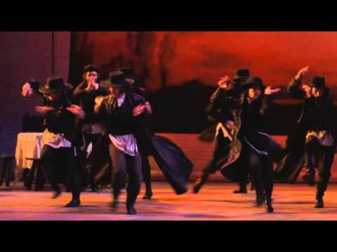 A look at the Broadway revival of Fiddler on the Roof
