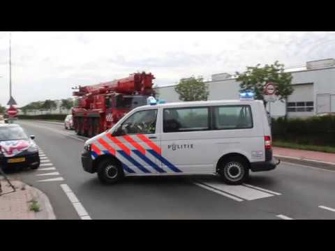 Officier Van Dienst Politie Den Haag met spoed naar een andere melding