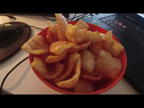 MongoTV_12722 - DEL 1 - SPISER SKÅL CHIPS SØNDAG AFTEN - MONGO TV 9 ÅR