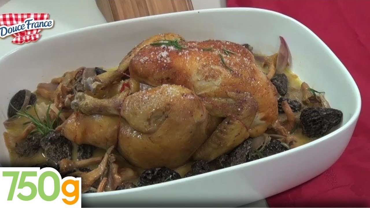 Watch video Recette de Poularde rôtie aux morilles et girolles - 750g Recette de Poularde rôtie aux morilles et girolles - 750g
