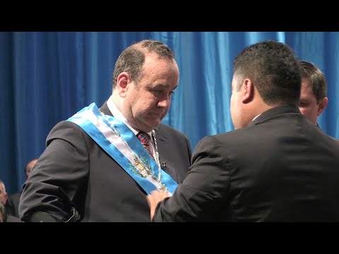 Giammattei swears in as Guatemala president under corruption cloud | AFP