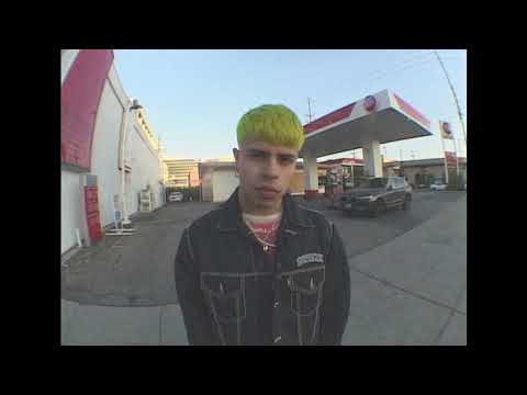 YOSHI - "Se Me Olvida" + Jesse Baez  (Official Video)