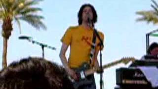 Snow Patrol &quot;It&#39;s Beginning to Get to Me&quot; (Live)