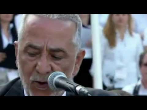 ANDATE ED ANNUNZIATE AI MIEI FRATELLI. INSIEME A PAPA FRANCESCO . MAX SCHERMI PIAZZA SAN PIETRO ROMA