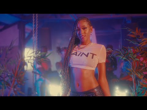Lanae - Bruk It Down / 1A (Vybz Kartel intro), DJ Wycked [Official Video]