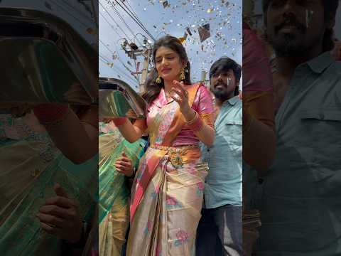 Actress Sreeleela Grand Opening Ceremony Of CMR Shopping Mall At Kukatpally | Sreeleela 8 Kgs Gold