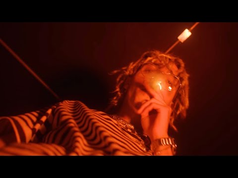 IAN - FORA DA LEI (Official Music Video)