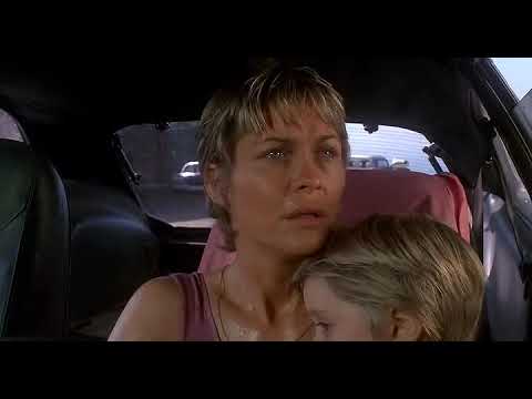 Cujo - 1983 - Cujo Attacks the Car