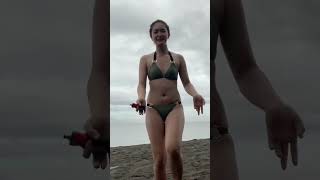 bikini TikTok be like...