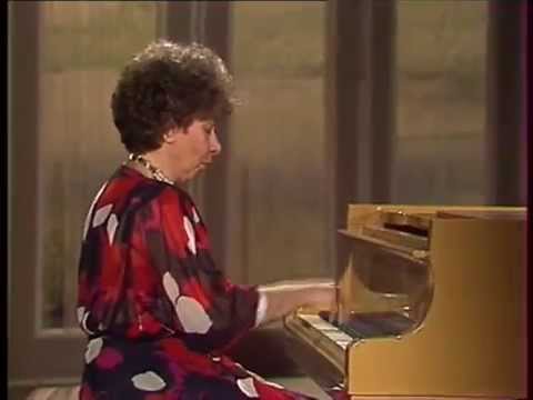 Открытый рояль. Мазурки Ф. Шопена