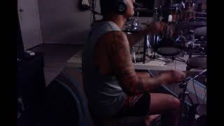 staring at the light drum cover