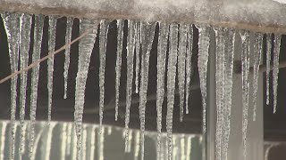 Snow closes schools in Flagstaff