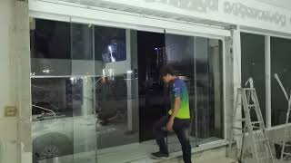 ประตูเลื่อนบานคู่