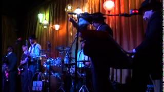 Download lagu GIVE ME BACK MY WIG by BIG PAPA AND THE TCB mp3