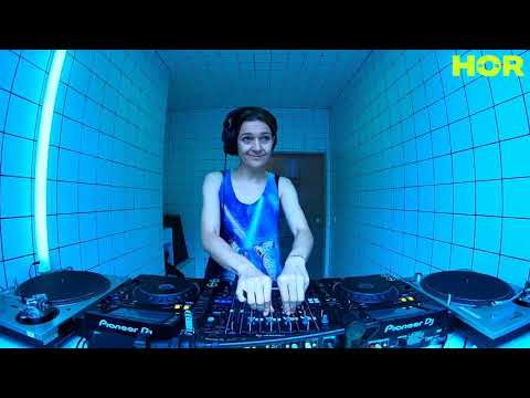 akkamiau / October 17 / 5pm-6pm