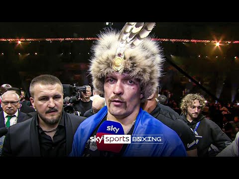 EMOTIONAL Oleksandr Usyk REACTS to beating Tyson Fury for undisputed ????????
