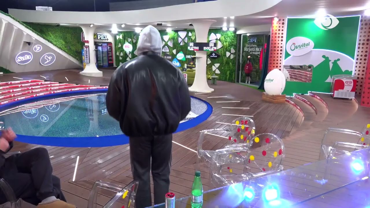 “Të futi kokën në thes”/ Mateo-Rogertit për Shëndritin