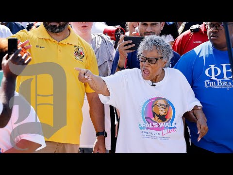 Juneteenth Grandma Opal Lee commemorated holiday by walking to downtown Fort Worth from Southside