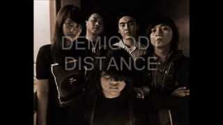 Demigodt - Distance (with lyric)