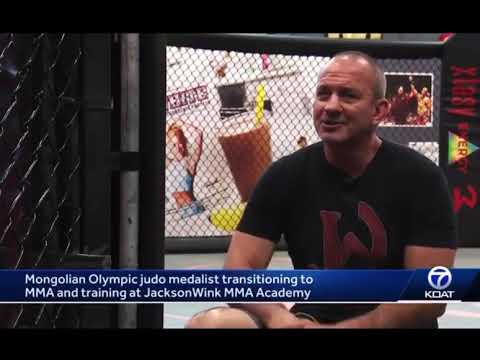 МУГТ, Хөдөлмөрийн Баатар Б.Уранцэцэг Холимог тулаанруу орж байгаа талаар ...