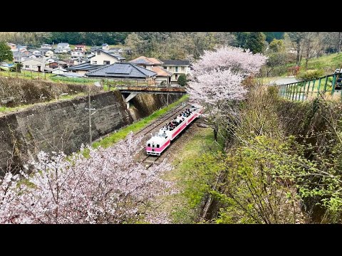 , title : 'Remote Supercart Adventure: Crossing Japan's Tallest Railway Bridge on Abandoned Tracks'