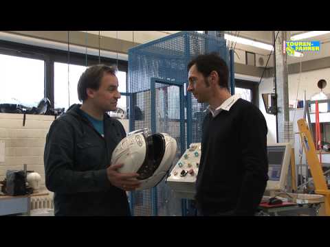 TOURENFAHRER - Klapphelme im Härtetest - Schlagprüfung beim TÜV Rheinland