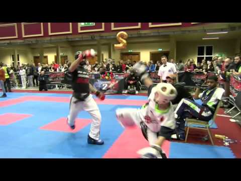 Robbie Lavoie v Andrew DiLoreto Irish Open 2016